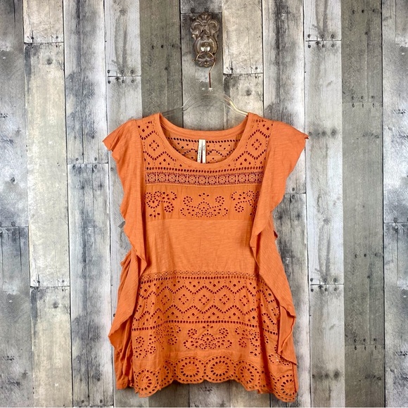 By Anthropologie Eyelet Embroidered Lace Top in Terracotta Size Extra Large. - Picture 2 of 14